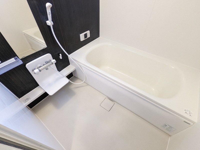 バス・シャワールーム　図面と現状に相違がある場合には現状を優先