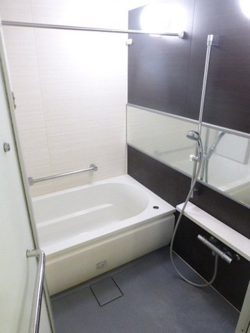 バス・シャワールーム　別部屋参考写真