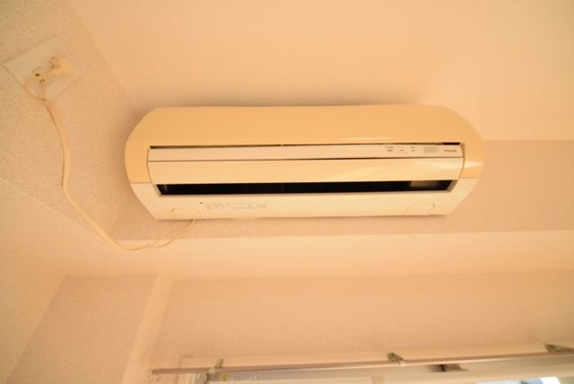 その他　☆エアコン付き☆