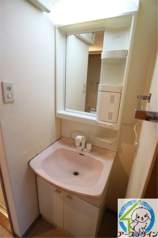 洗面設備　※パース写真