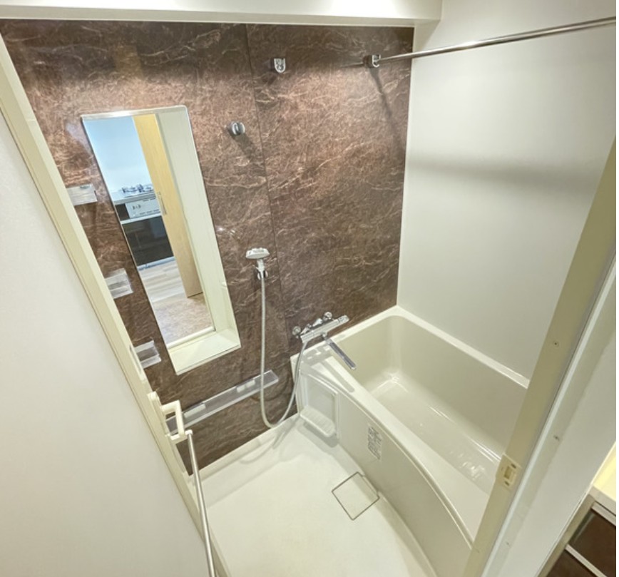 バス・シャワールーム　風呂