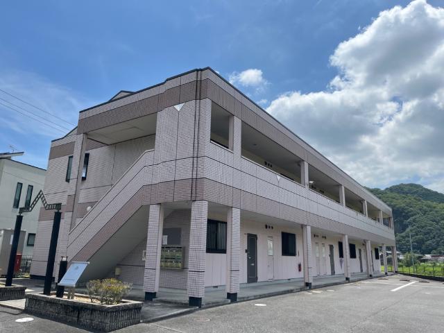 建物外観　外観写真（昼）