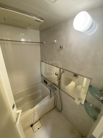 バス・シャワールーム　BRAVI南船場（ブラービ南船場）　浴室