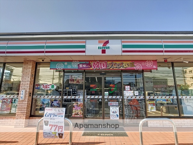 コンビニ　セブン－イレブン名古屋大高インター店（コンビニ）まで158m