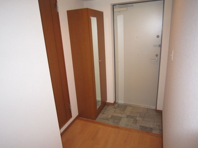 玄関　大きなシューズＢＯＸ付