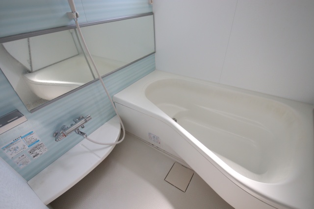 バス・シャワールーム　※別室の参考写真の為、現況優先です。