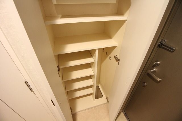 その他　★大きな下駄箱★