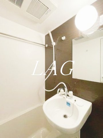 バス・シャワールーム　お風呂です。