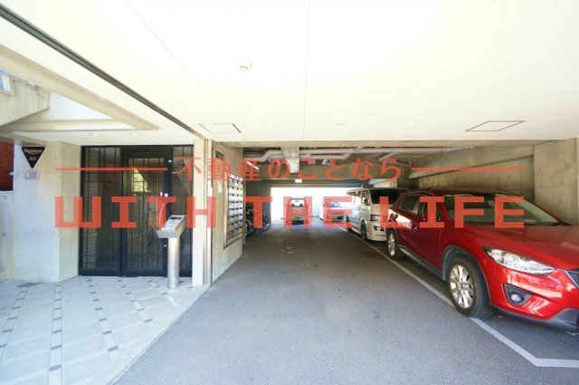 駐車場　駐車スペースもあります