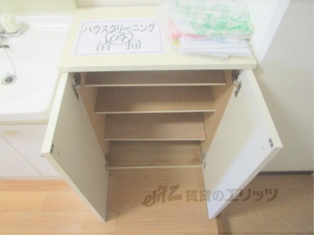 収納　下駄箱