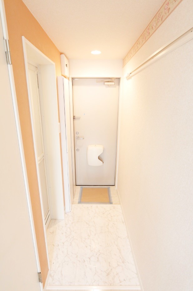 エントランス　同タイプ参考写真です。