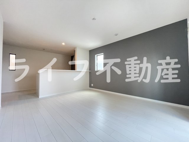 居室・リビング　ゆったり過ごせる居間です