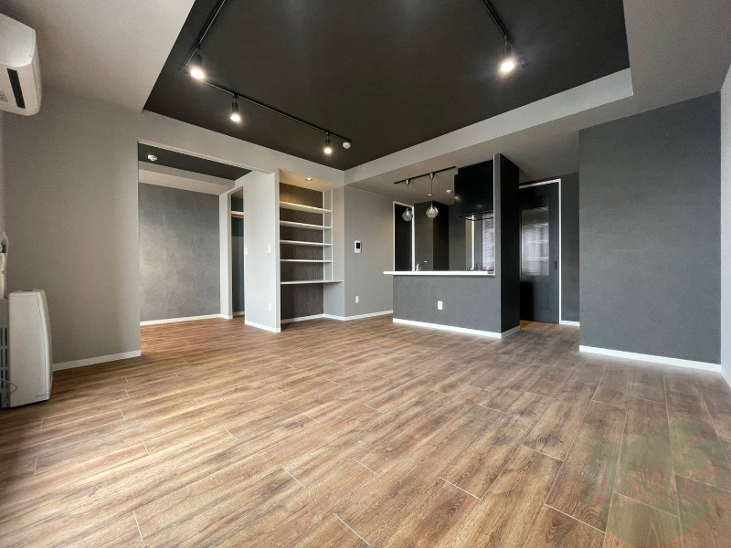 居室・リビング　広くてきれいなリビングです！快適に過ごせそうですね。