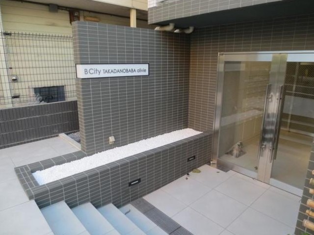 エントランス　エントランス