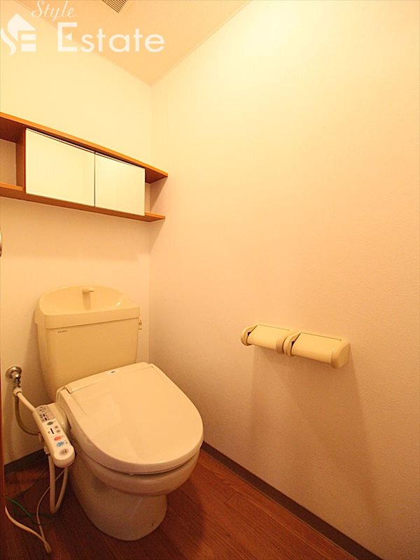 トイレ　温水洗浄便座★