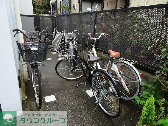 エントランス　★お問い合わせはタウンハウジングまで★