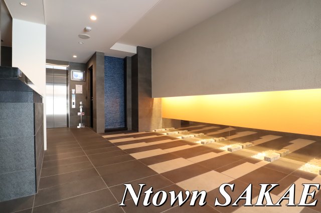 ロビー　建物の内部です