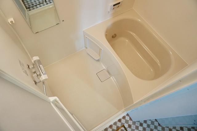 バス・シャワールーム　浴室