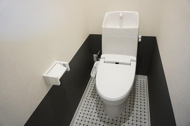 トイレ　トイレ