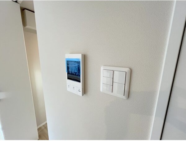 セキュリティ　防犯面に配慮したＴＶモニターホン付きです！