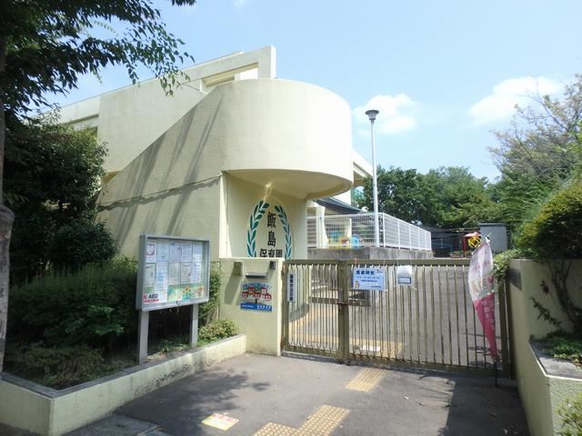幼稚園・保育園　飯島保育園（幼稚園・保育園）まで190m