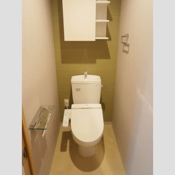 トイレ　温水洗浄暖房便座