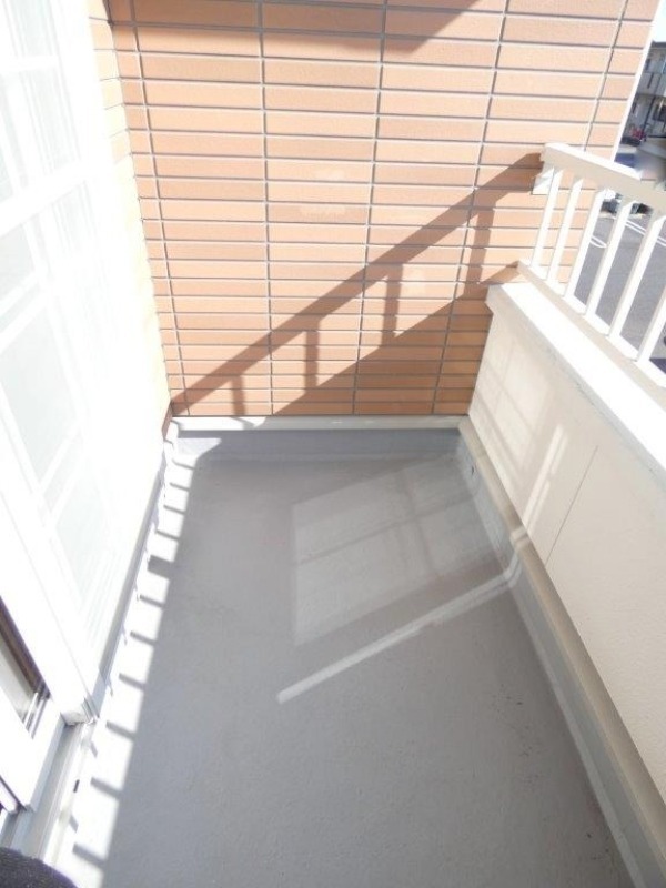 バルコニー　図面と現状に相違がある場合には現状を優先