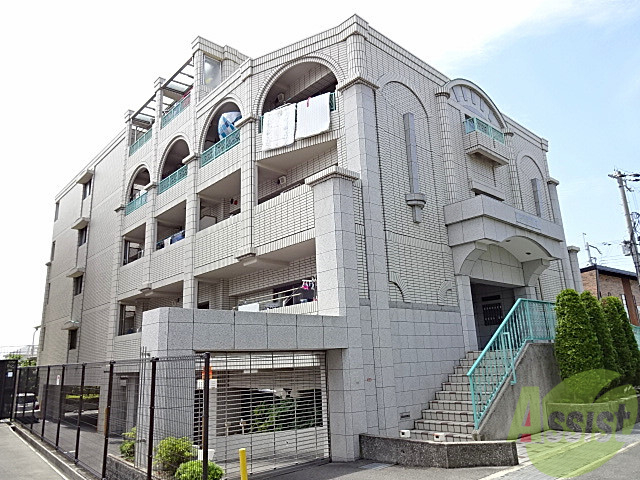 建物外観　豊中市桜の町「アビタシオン３」