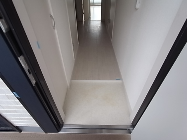 玄関　落ち着いた玄関です