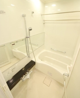 バス・シャワールーム　☆リラックスできるお風呂☆