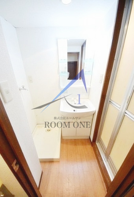 洗面設備　洗面台です。