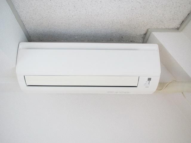その他設備　☆嬉しいエアコン付き☆