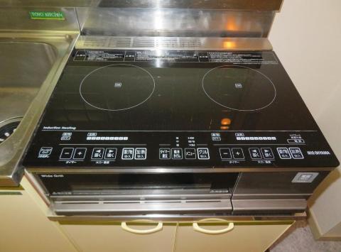 キッチン　ＩＨ２口コンロ