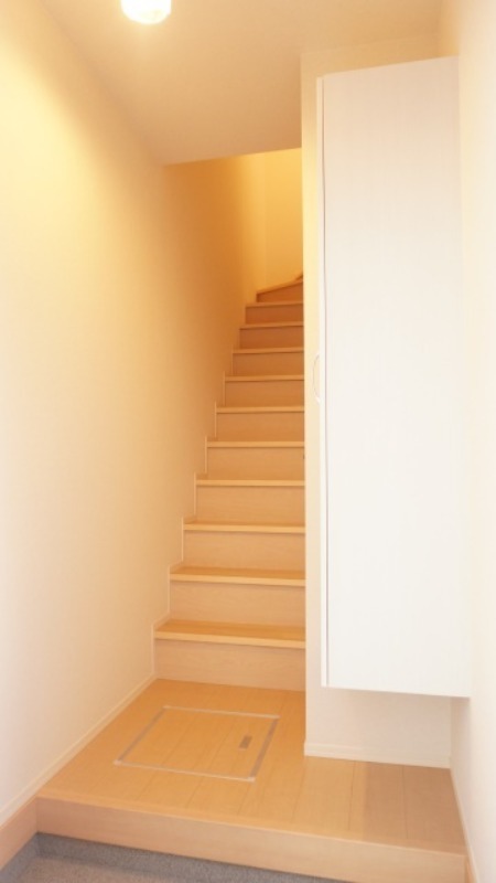 玄関　図面と現状に相違がある場合には現状を優先