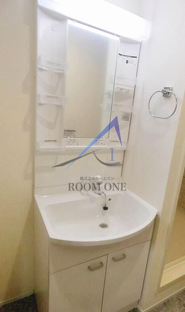 洗面設備　洗面台です。