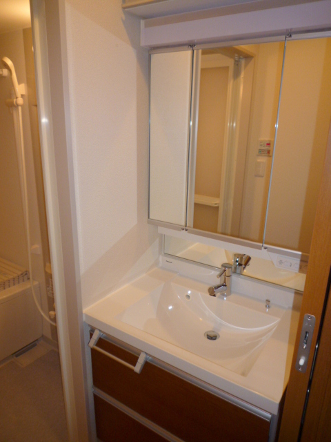 洗面設備　★人気のシャンプードレッサー★