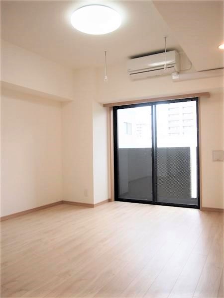 居室・リビング　※反転タイプとなります