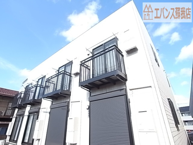 建物外観　落ち着いた雰囲気の外観です