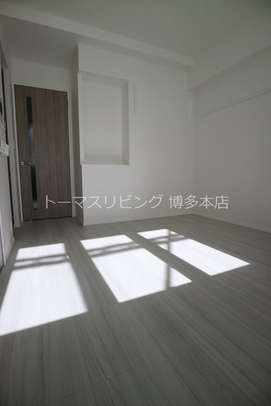 居室・リビング　※別号室の参考写真になります。