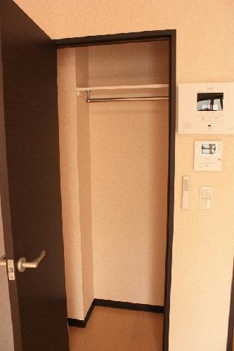 収納　同タイプ物件の写真です。