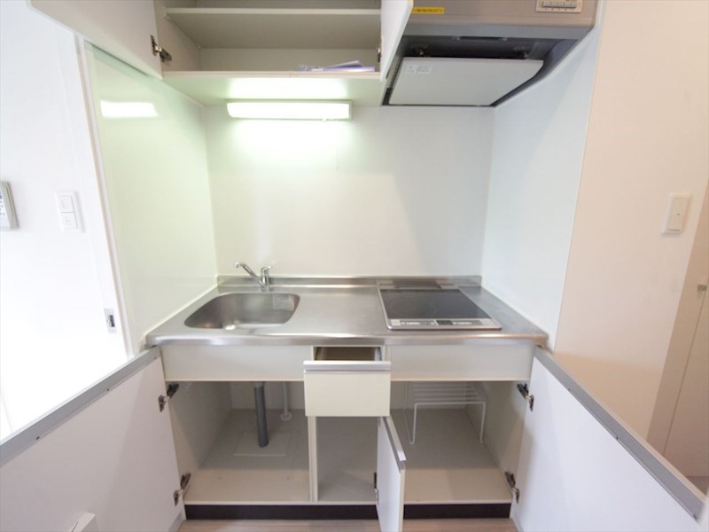 キッチン　システムキッチン（ＩＨ2口コンログリル付）