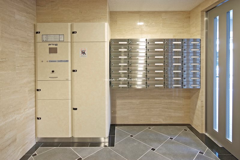 その他共有部分　不在時に便利な宅配ボックス完備