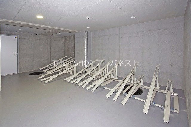 その他　駐輪場あり