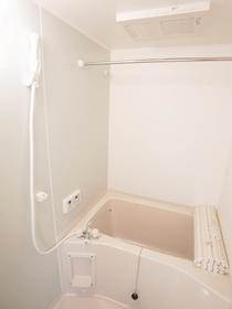 バス・シャワールーム　Ｒｉｒｉａ幕張壱番館　の風呂