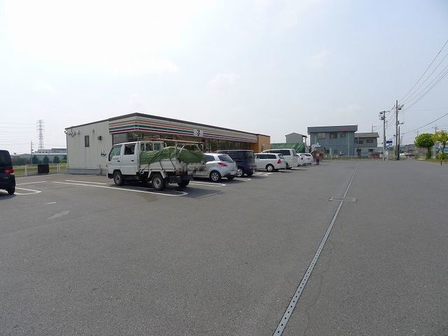 コンビニ　セブンイレブン太田市東今泉町店（コンビニ）まで950m