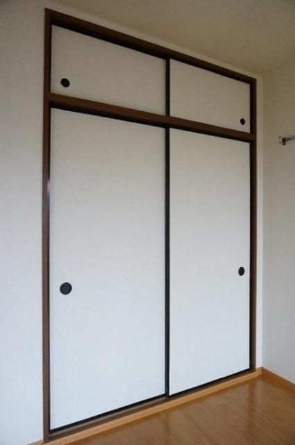 収納　※別号室参考写真です