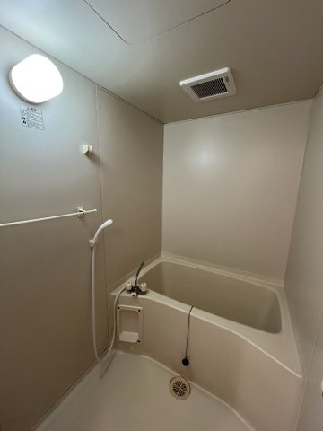 バス・シャワールーム　きれいなお風呂です♪