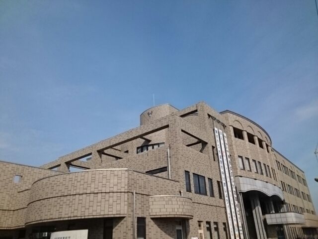 役所　堺市東区役所（役所）まで410m