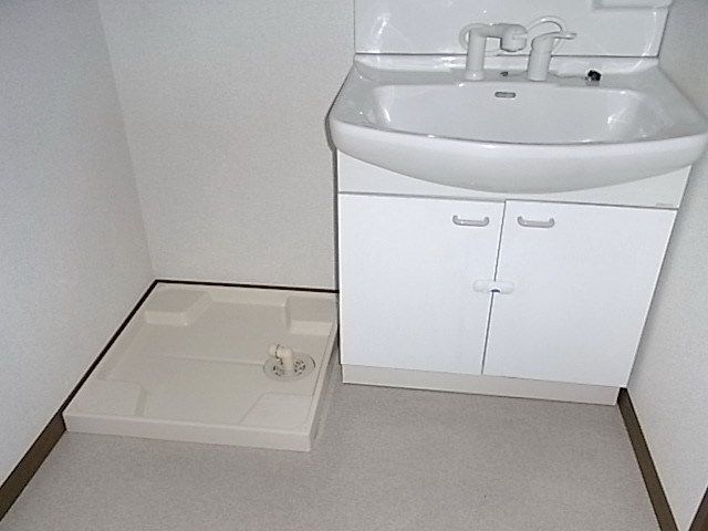 洗面設備　★シャンプードレッサー＆室内洗濯機置場★