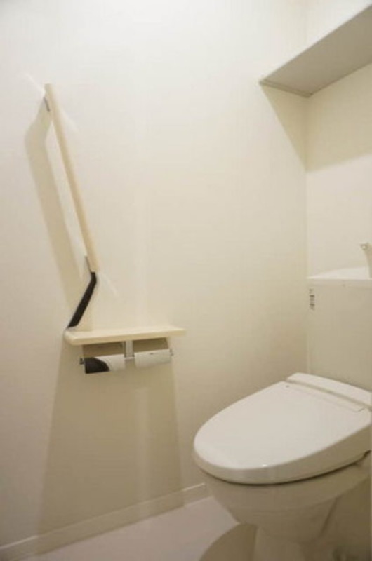 トイレ　図面と現状に相違がある場合には現状を優先